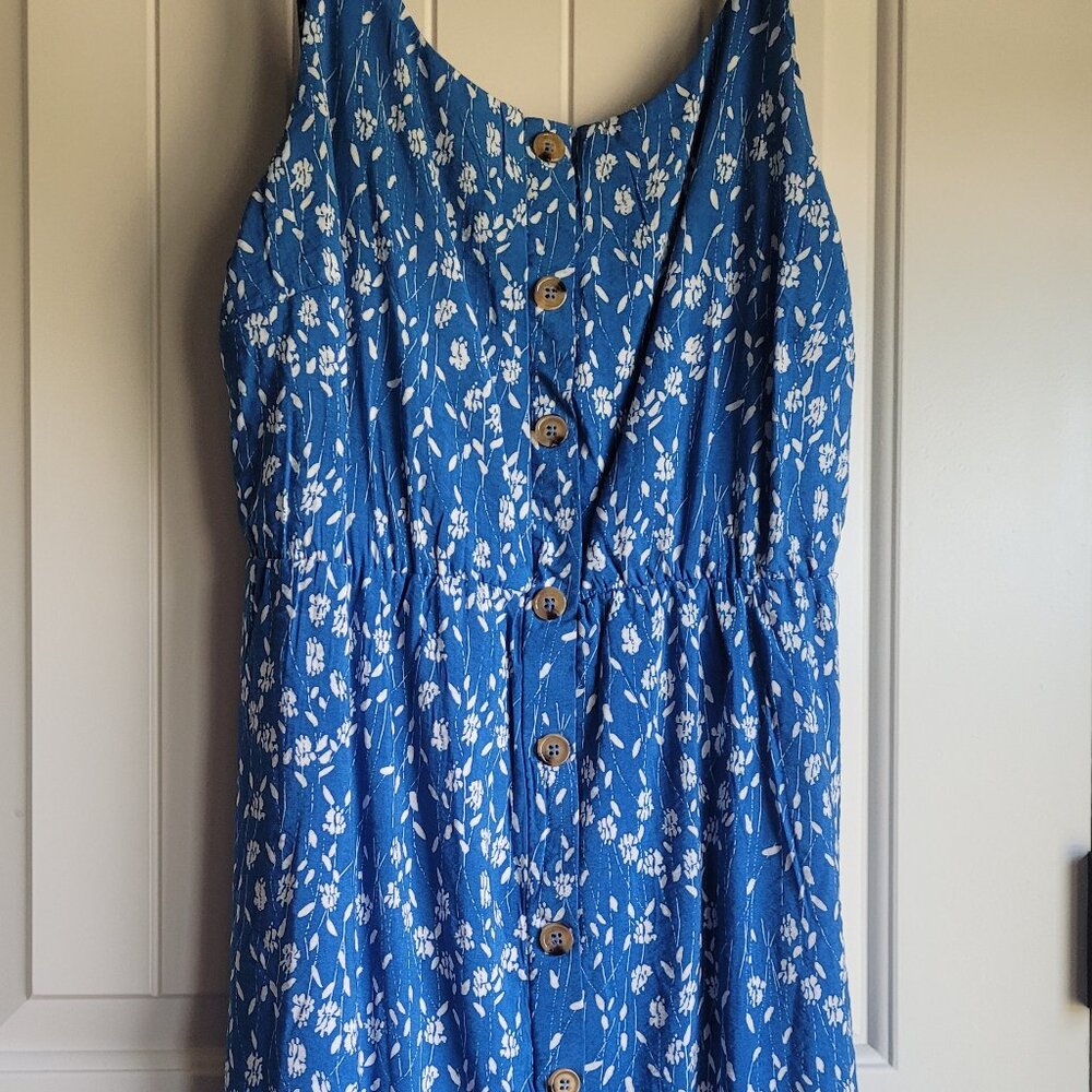 Pretty Blue Floral Summer Dress Womens L Hayden LA brand